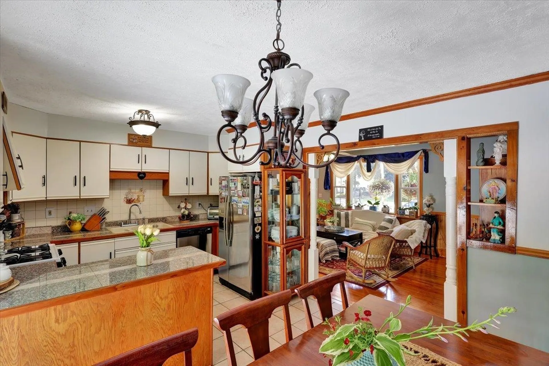 24 Venus Avenue Burlington VT 05408