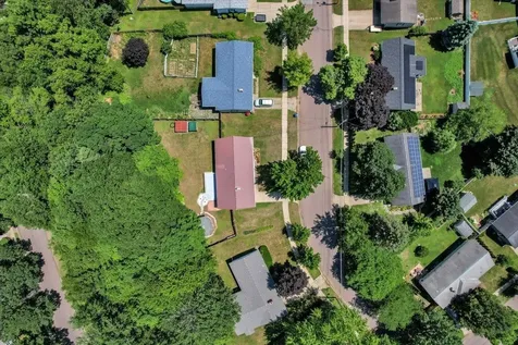 24 Venus Avenue Burlington VT 05408