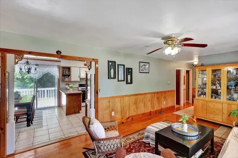 24 Venus Avenue Burlington VT 05408