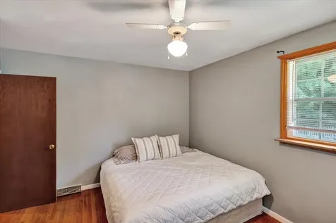 24 Venus Avenue Burlington VT 05408