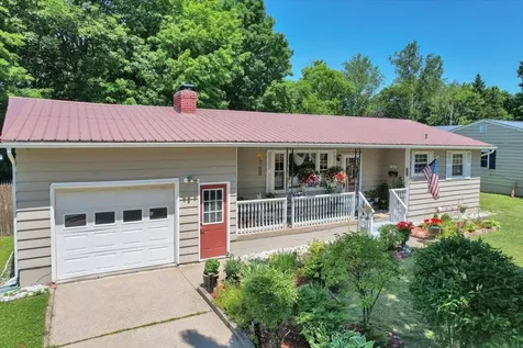 24 Venus Avenue Burlington VT 05408