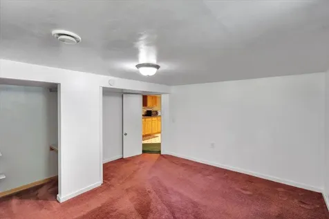 24 Venus Avenue Burlington VT 05408