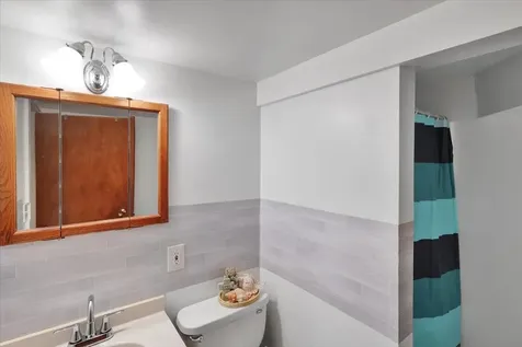 24 Venus Avenue Burlington VT 05408