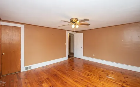 6 Smith Corner Road Plaistow NH 03865