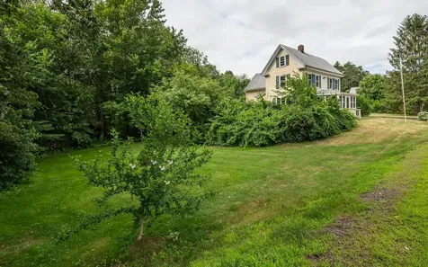 6 Smith Corner Road Plaistow NH 03865