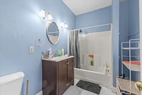 72 North Elm Street St. Albans City VT 05478