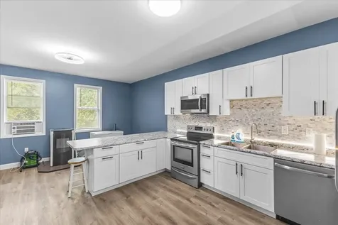 72 North Elm Street St. Albans City VT 05478