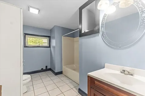 72 North Elm Street St. Albans City VT 05478