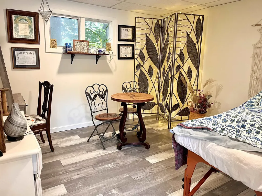 1387 Route 103 Newbury NH 03255