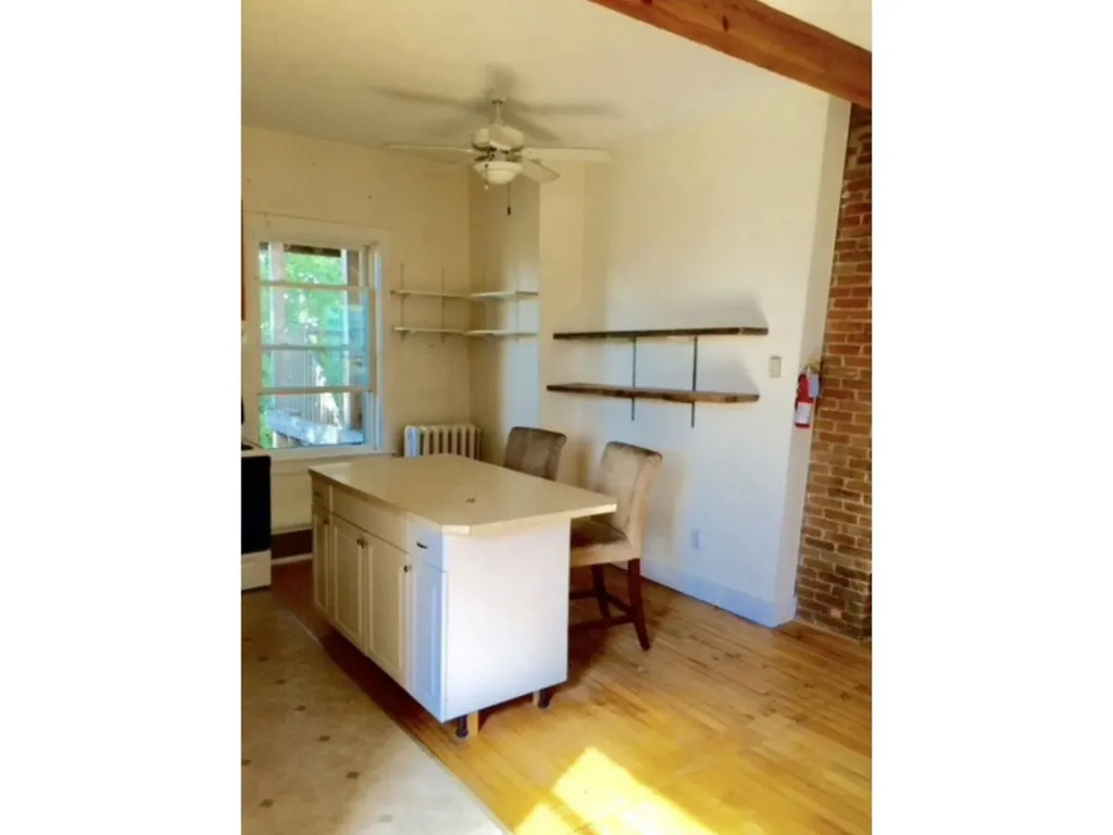 194 Maple Street Burlington VT 05401