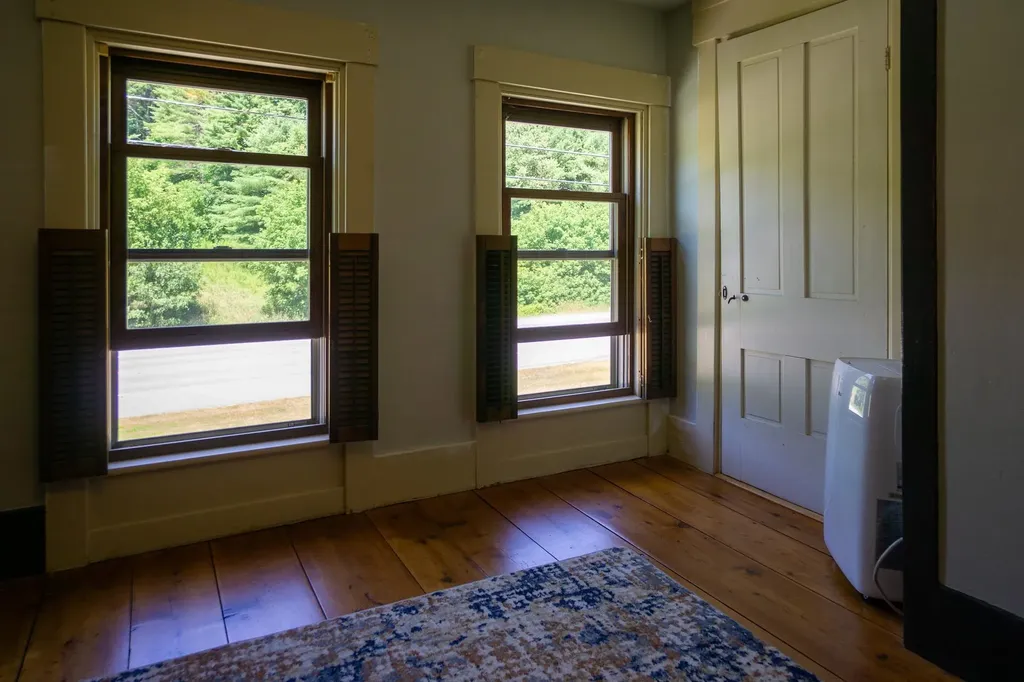 3463 Scott Highway Ryegate VT 05069