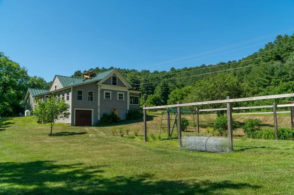 3463 Scott Highway Ryegate VT 05069