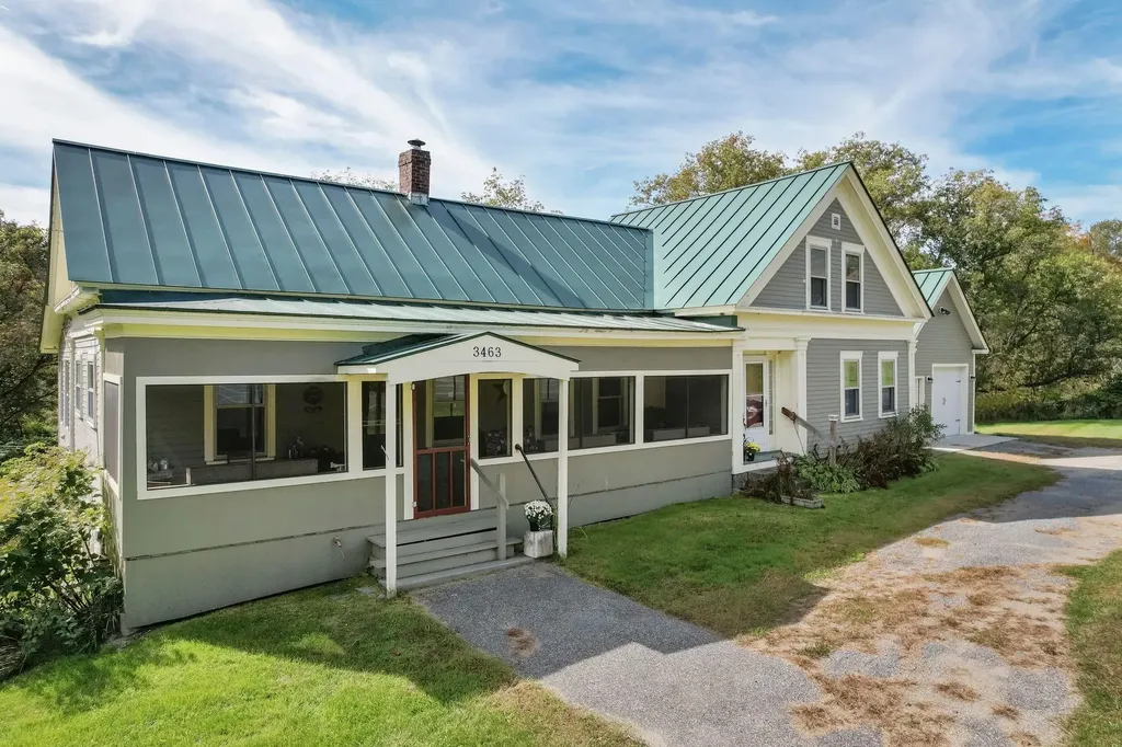 3463 Scott Highway Ryegate VT 05069