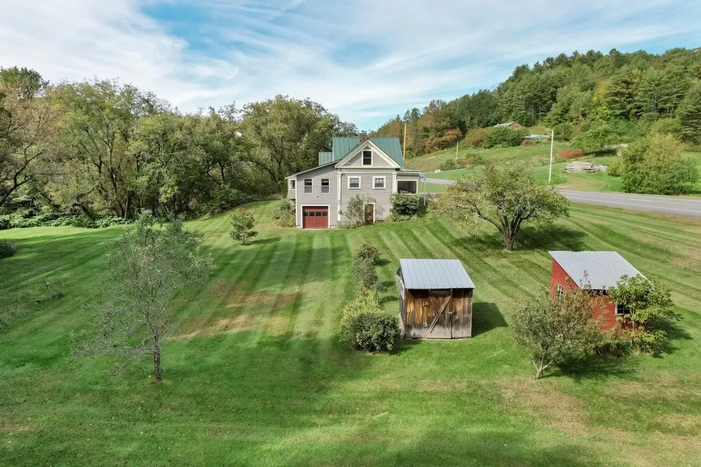 3463 Scott Highway Ryegate VT 05069