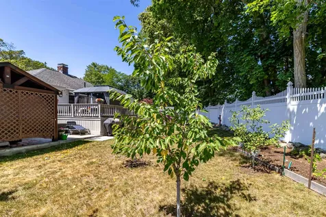 19 Hall Court Portsmouth NH 03801