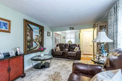 19 Hall Court Portsmouth NH 03801