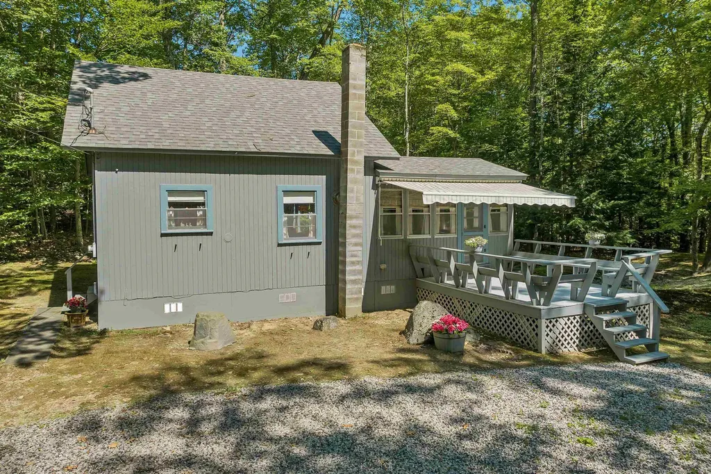 21 Orton Lane Moultonborough NH 03254