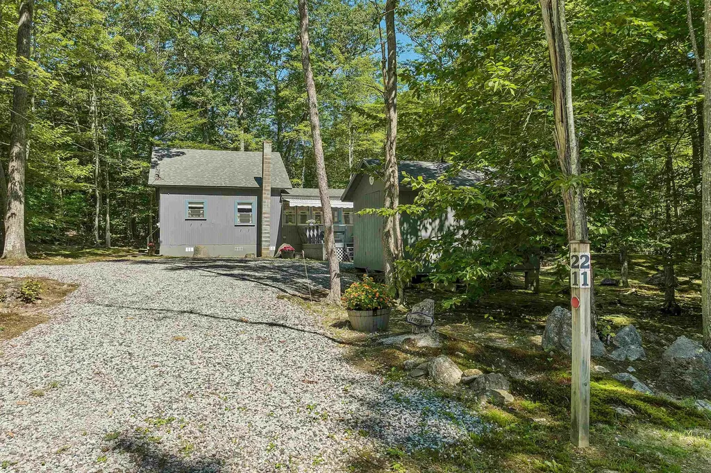 21 Orton Lane Moultonborough NH 03254
