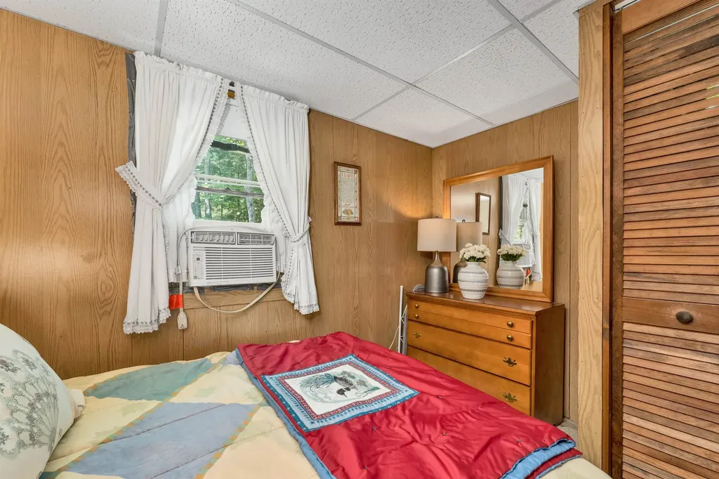 21 Orton Lane Moultonborough NH 03254