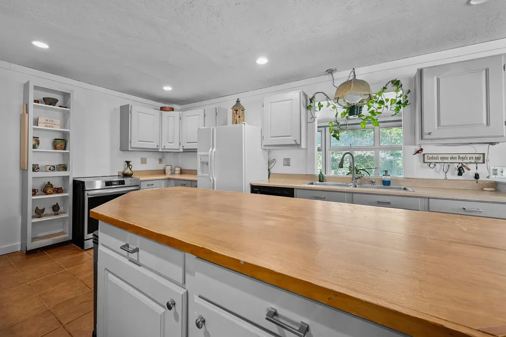 41 Linden Road Conway NH 03860