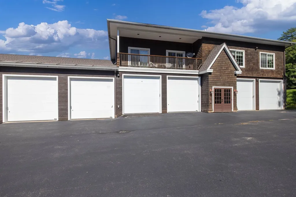 41 Glendale Place Gilford NH 03246