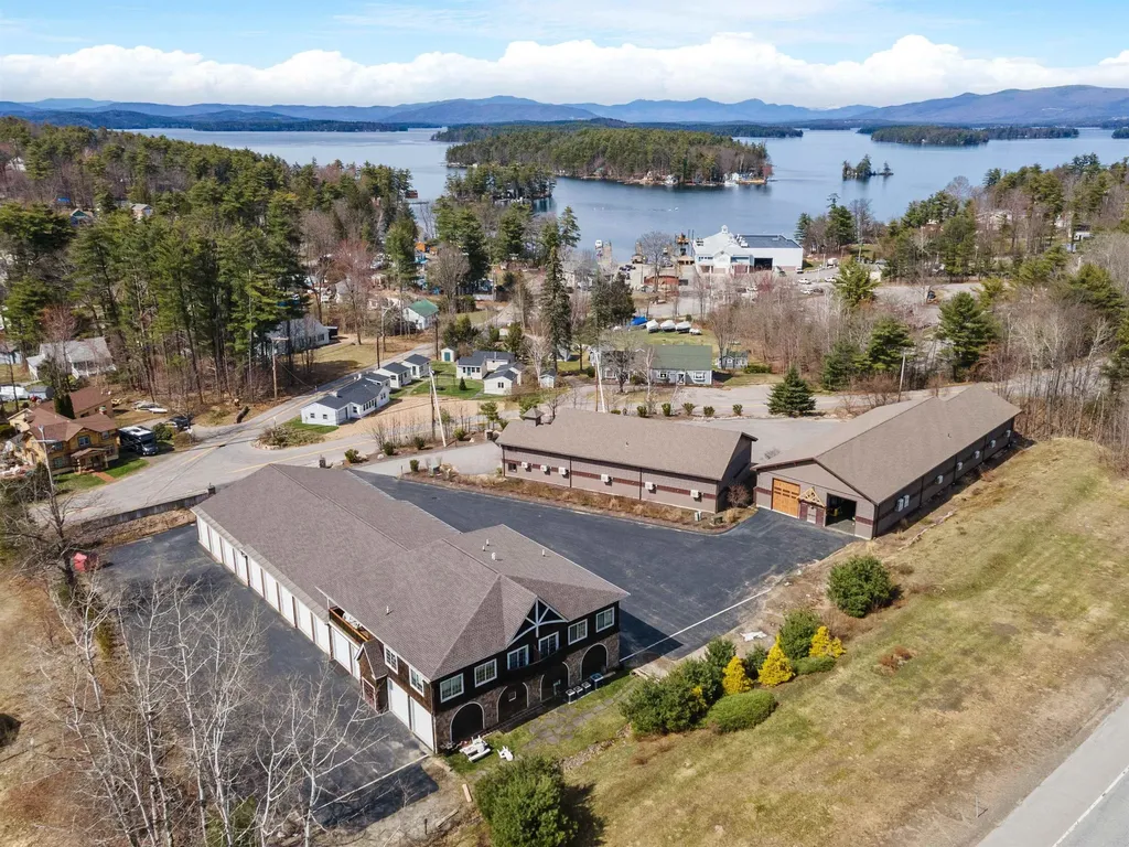 41 Glendale Place Gilford NH 03246