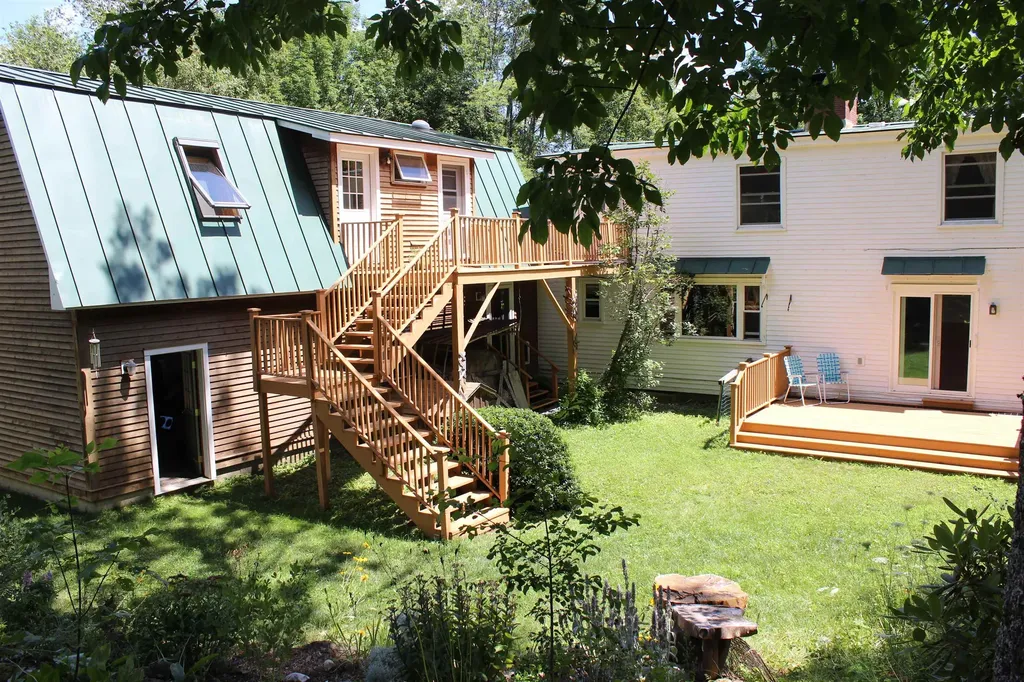 1643 Hammond Hill Road West Windsor VT 05089