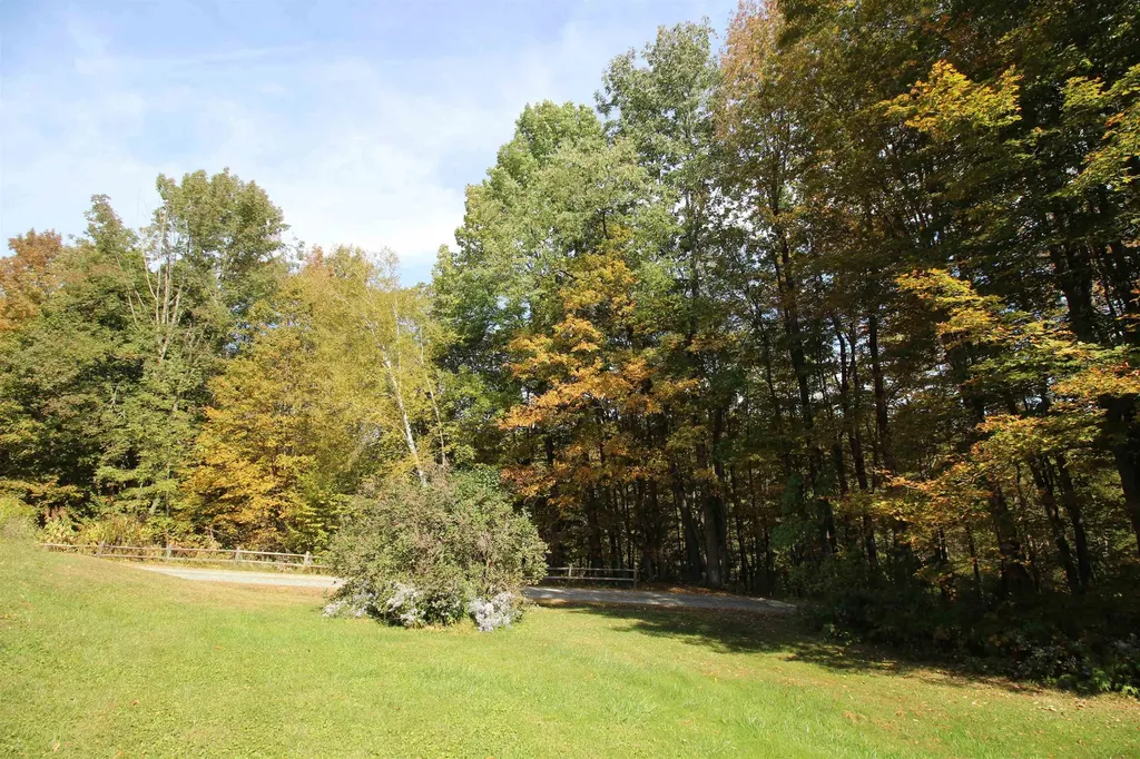 1643 Hammond Hill Road West Windsor VT 05089