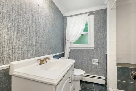 1007 Maplewood Avenue Portsmouth NH 03801
