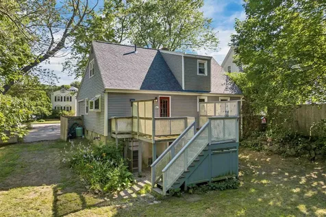 1007 Maplewood Avenue Portsmouth NH 03801