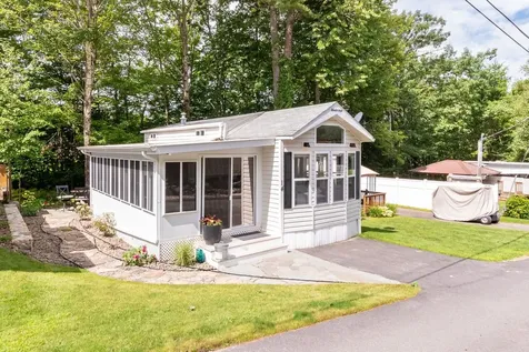 554 Endicott North Street Laconia NH 03246