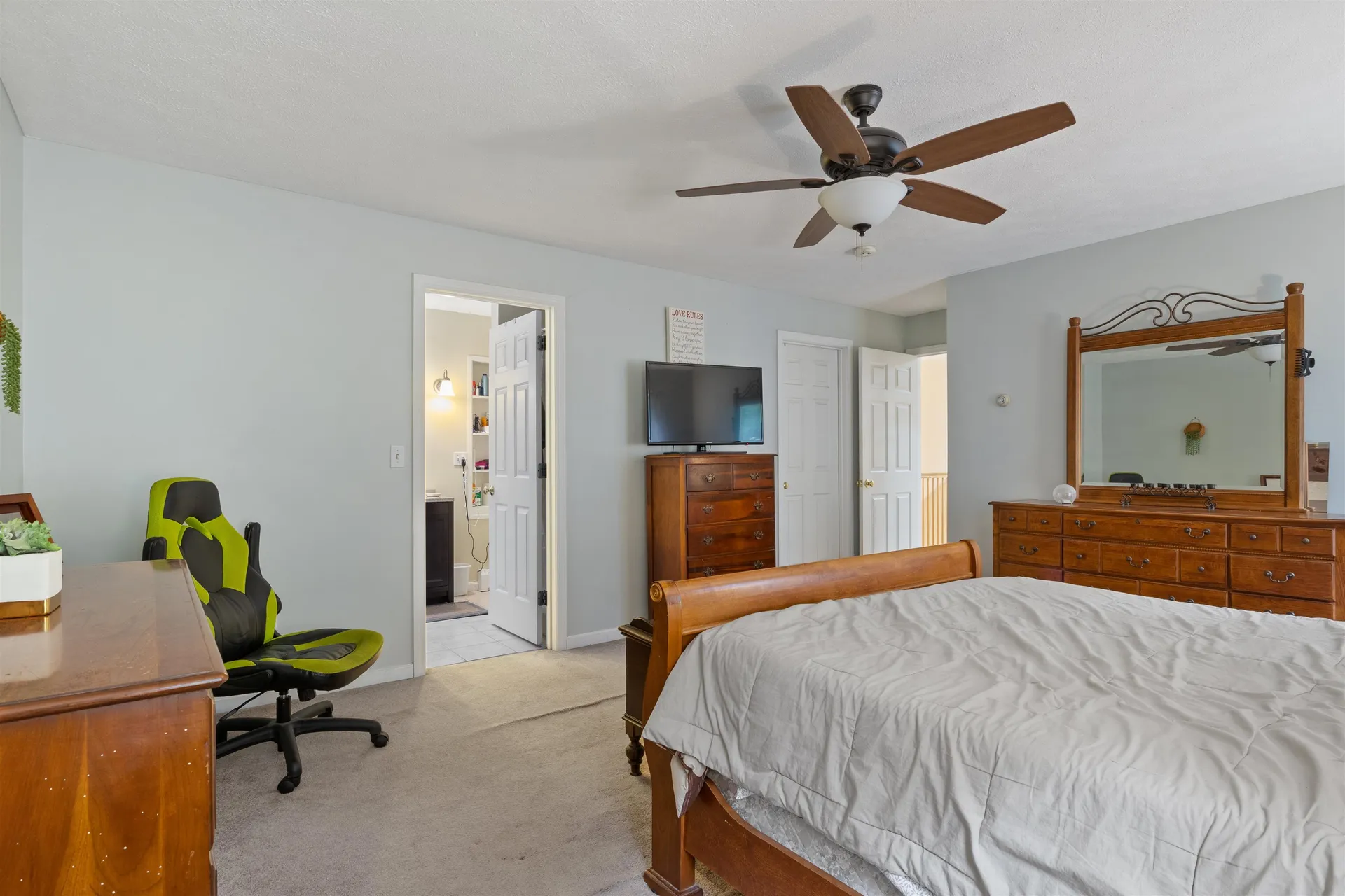 127 Glen Hill Road Dover NH 03820