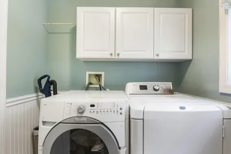 127 Glen Hill Road Dover NH 03820