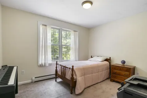 127 Glen Hill Road Dover NH 03820