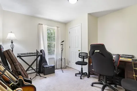 127 Glen Hill Road Dover NH 03820