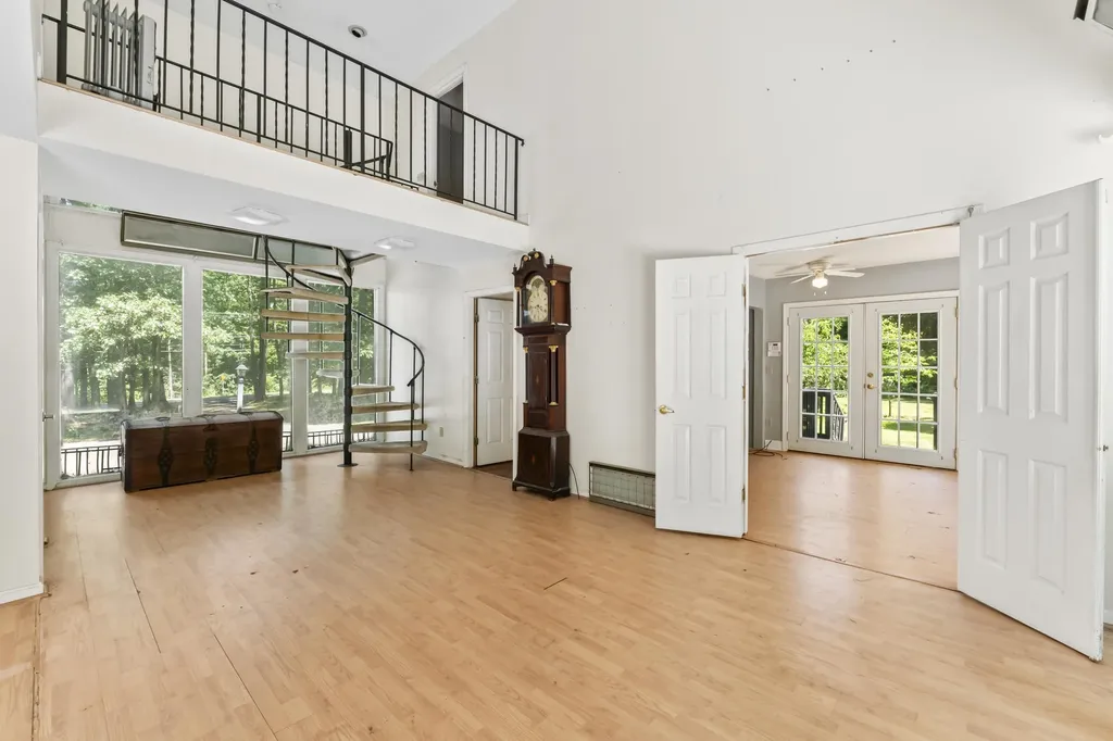 124 Exeter Road North Hampton NH 03862