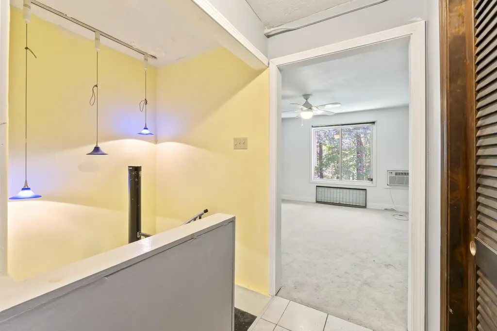 124 Exeter Road North Hampton NH 03862