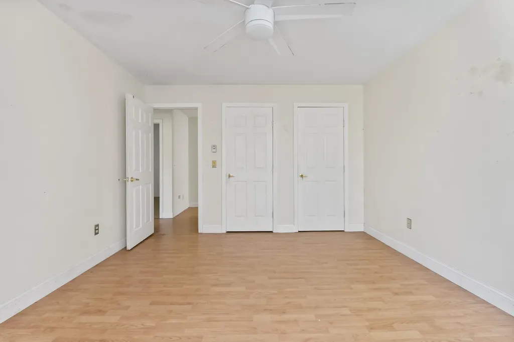 124 Exeter Road North Hampton NH 03862