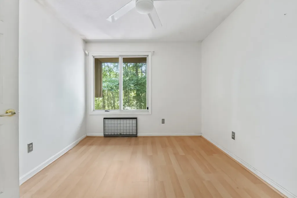 124 Exeter Road North Hampton NH 03862