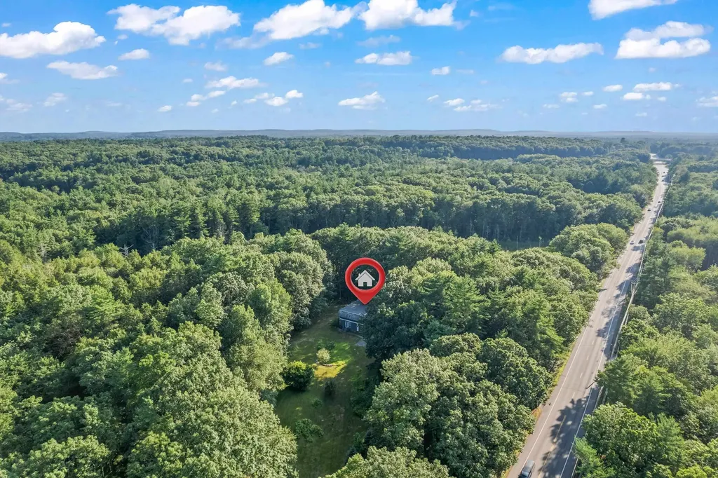 124 Exeter Road North Hampton NH 03862