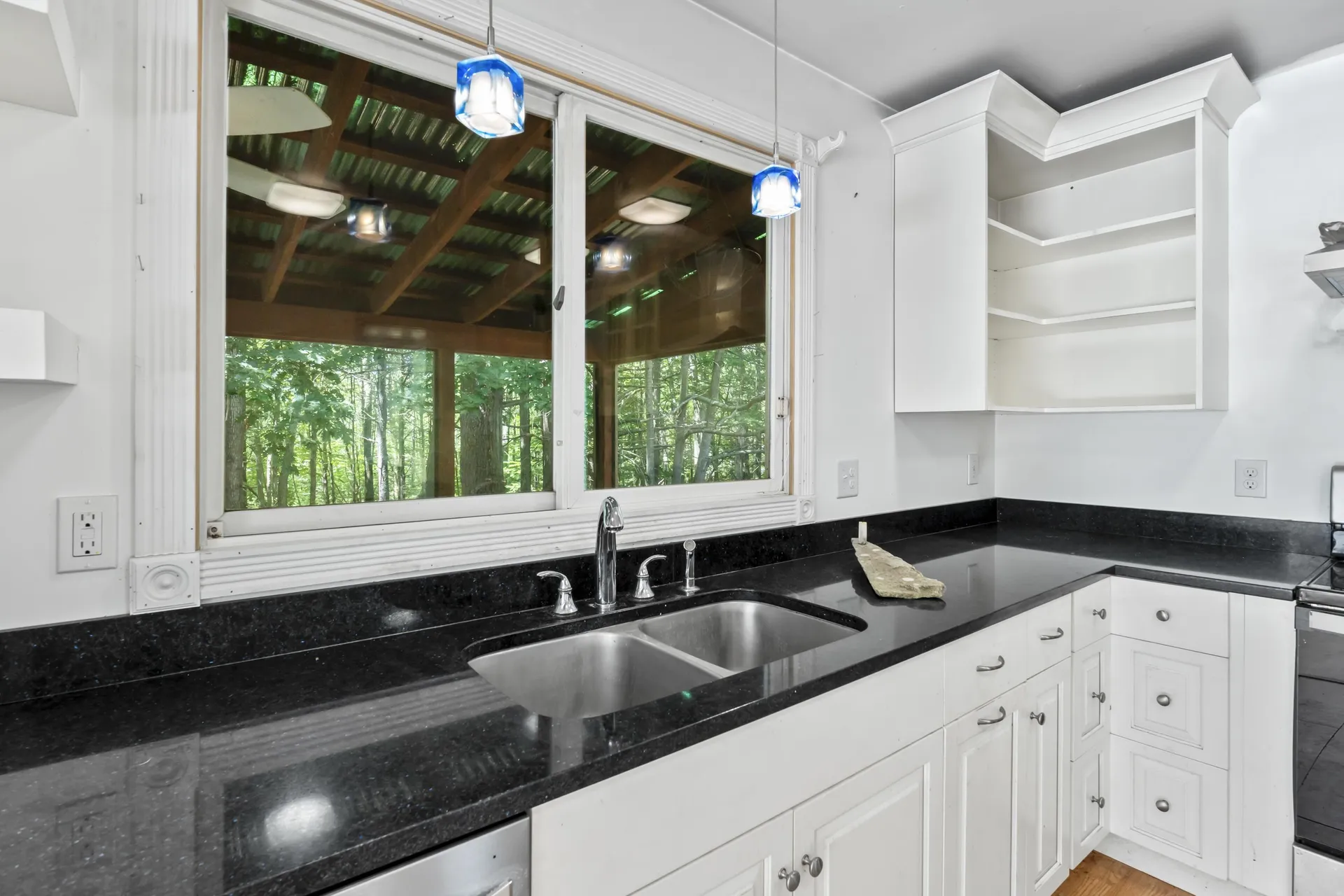 124 Exeter Road North Hampton NH 03862