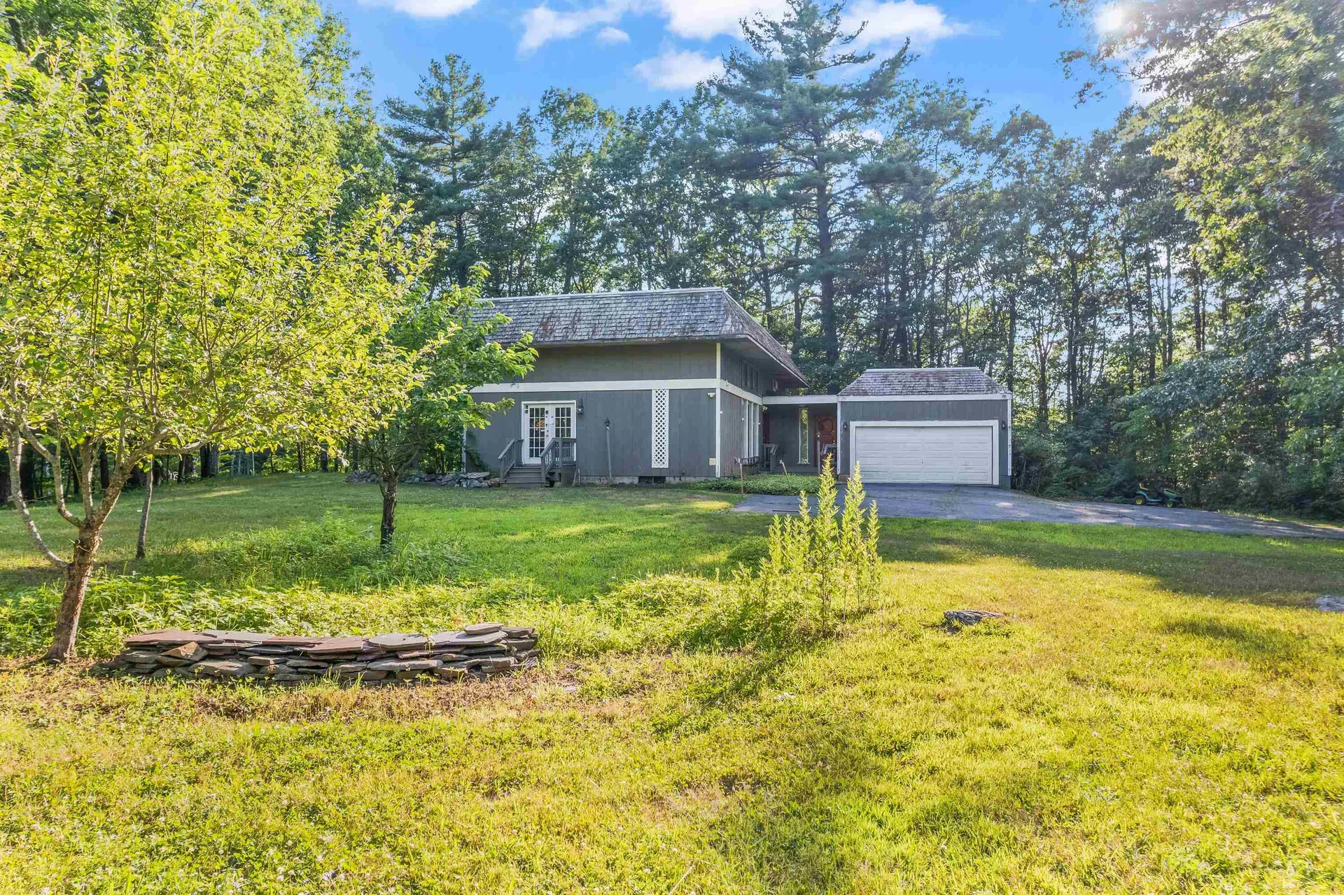 124 Exeter Road North Hampton NH 03862