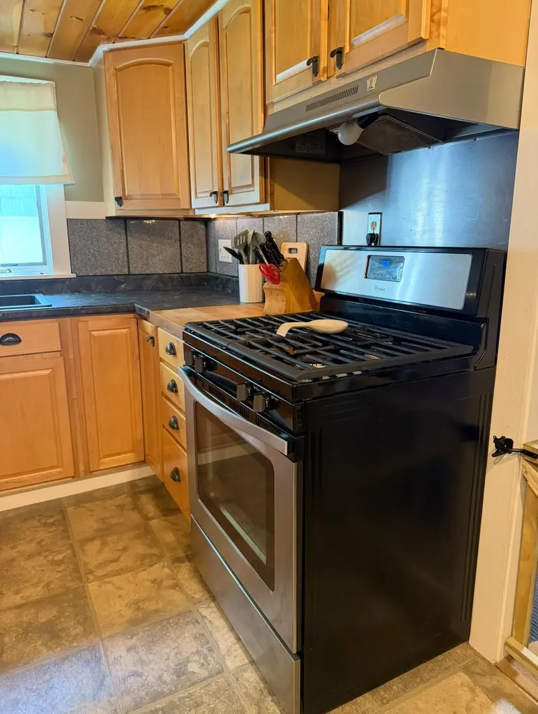 1528 Eastman Road Grafton VT 05146