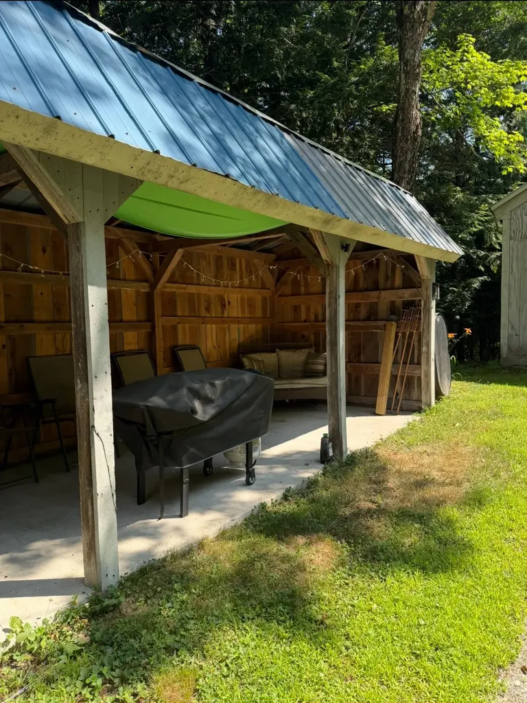 1528 Eastman Road Grafton VT 05146