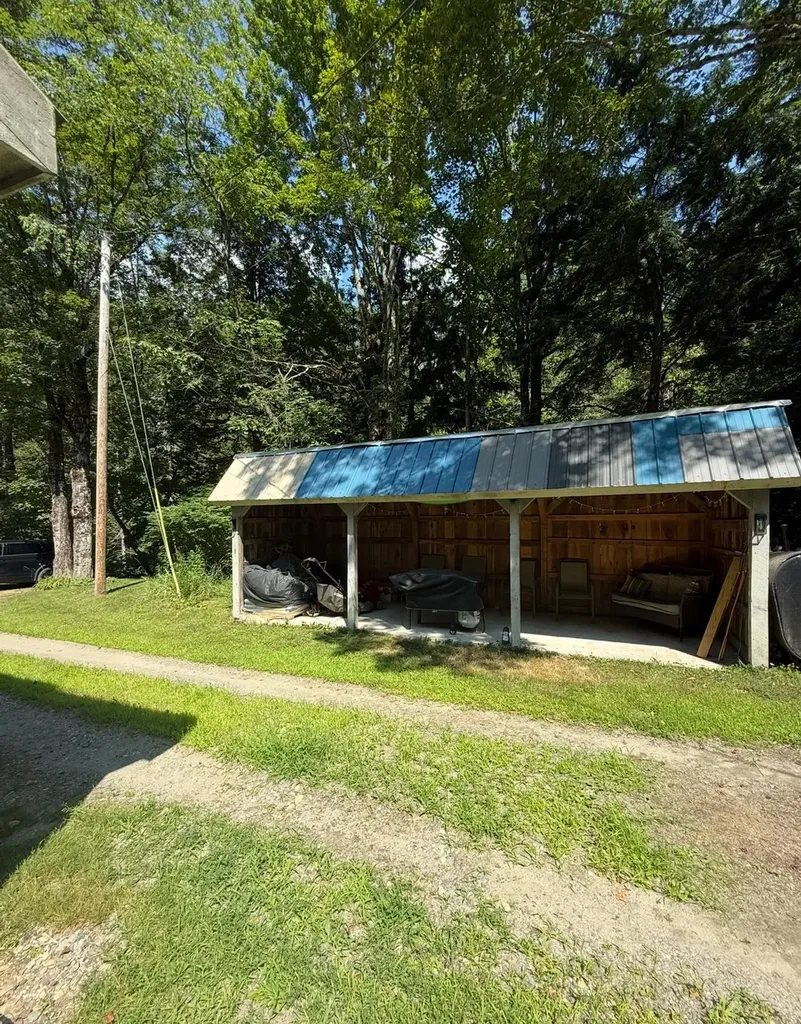 1528 Eastman Road Grafton VT 05146