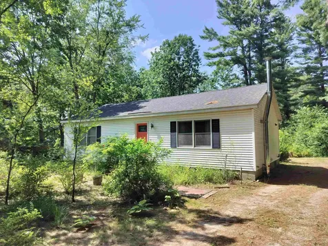 11 Ayers Lane Dover NH 03820