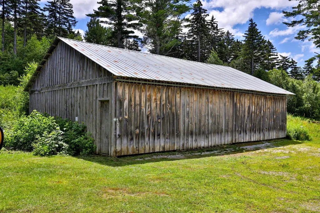 96 Tabor Road Shrewsbury VT 05738