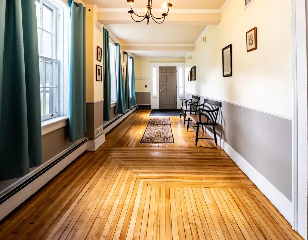 328 Main Street Poultney VT 05764