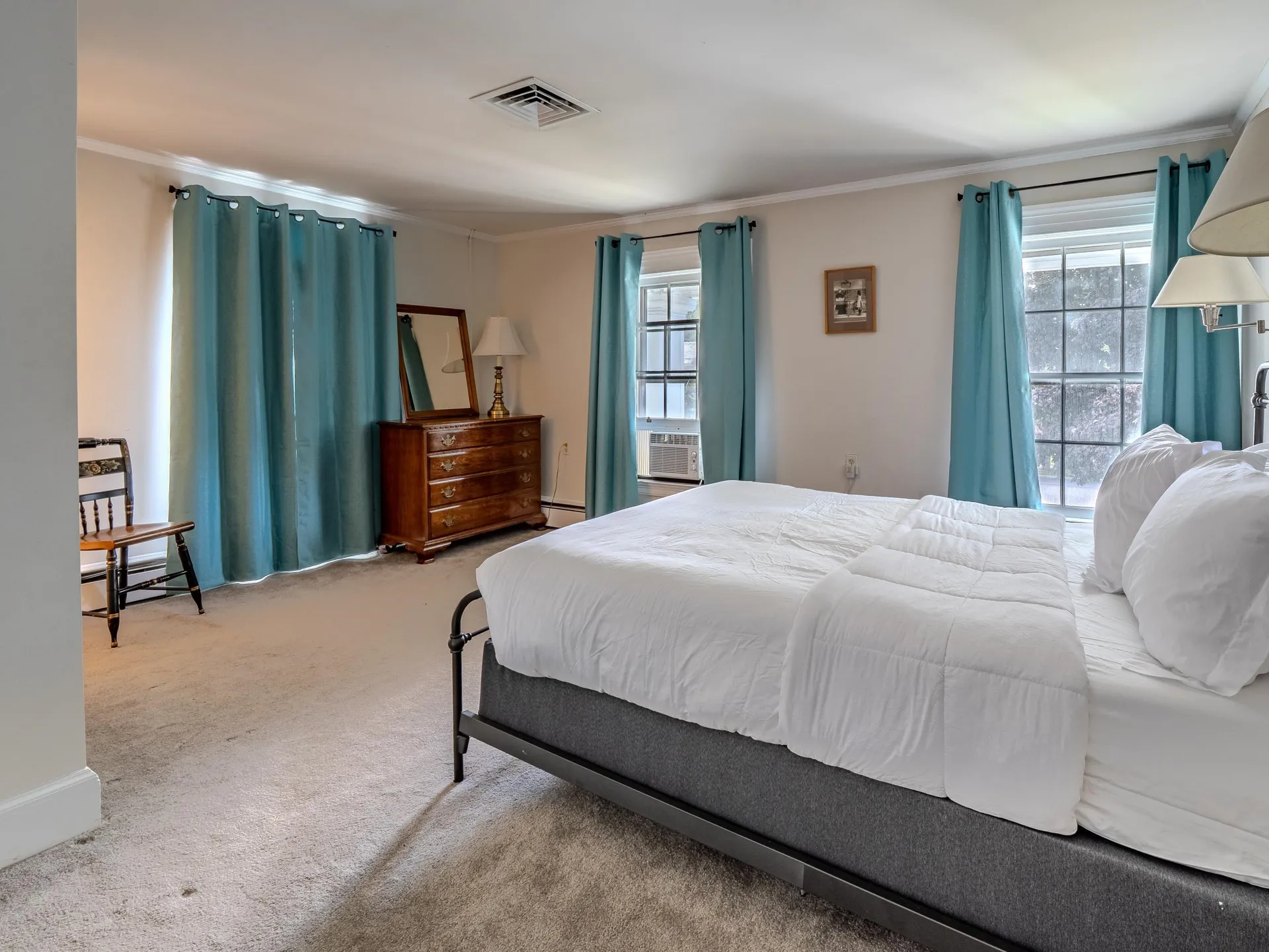 328 Main Street Poultney VT 05764