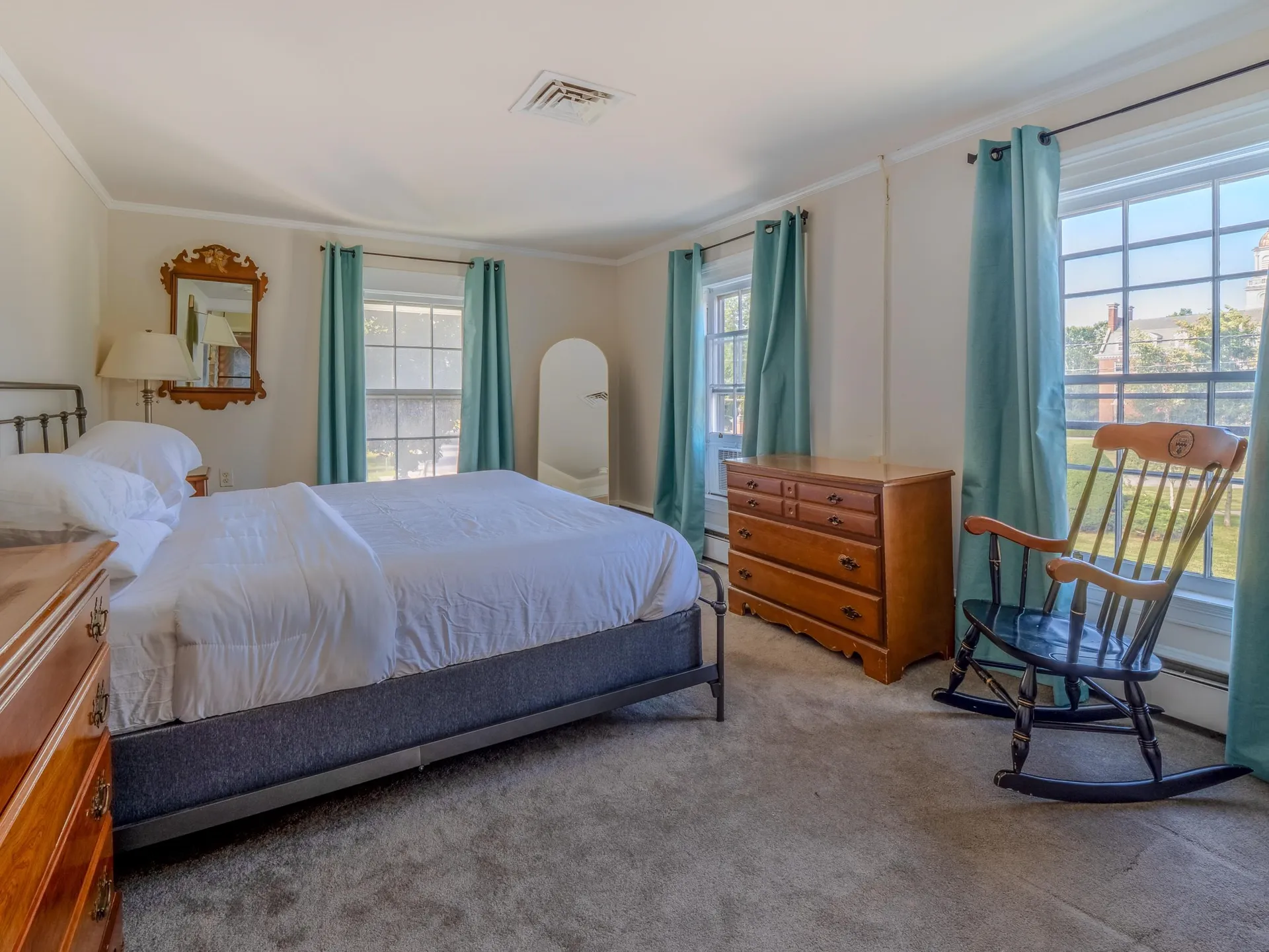 328 Main Street Poultney VT 05764